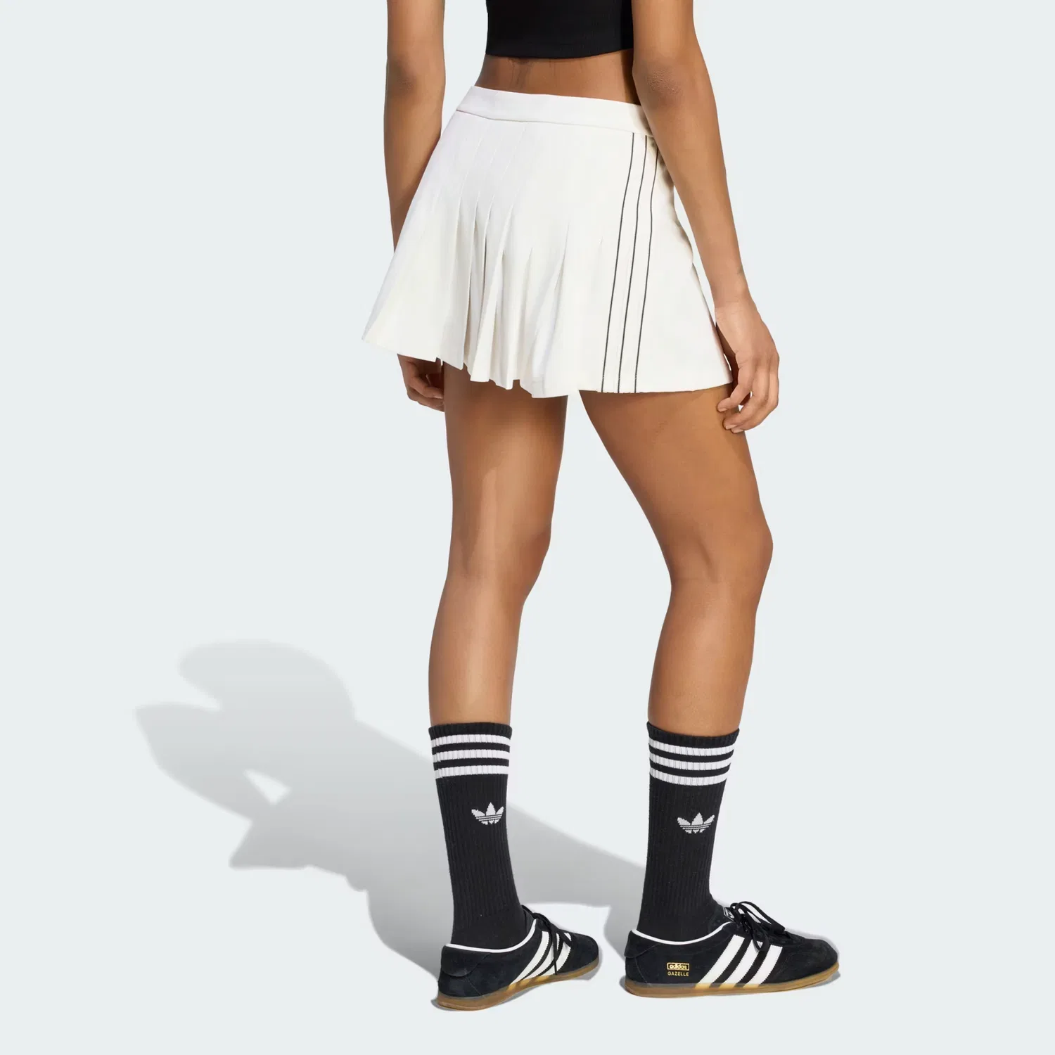 Женская юбка в складку Pleated Skirt Adidas Originals, белый/черный — фото 2