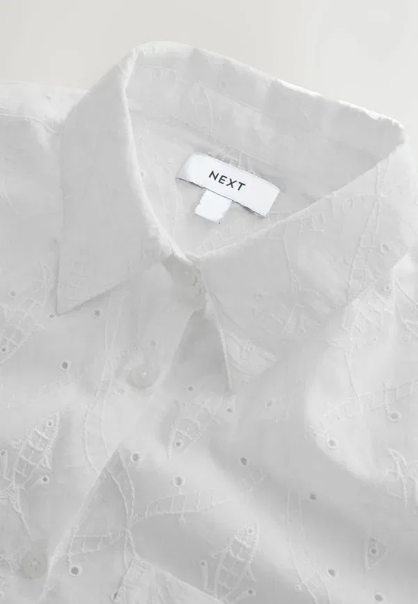 Блузка с вышивкой Tall fit - broderie shirt - button-down blouse, Next, white, белый — фото 2