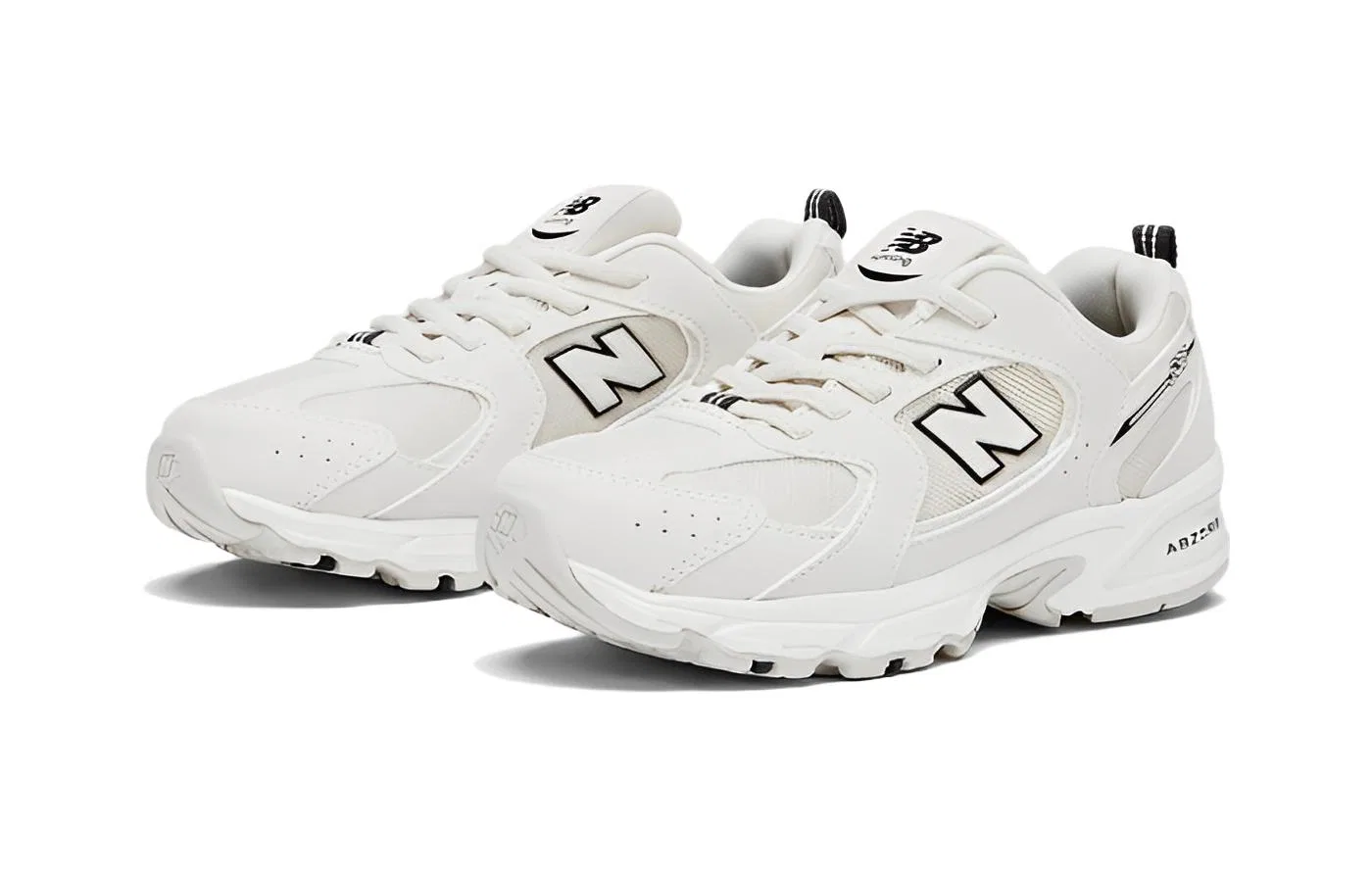 Детские кроссовки для мальчиков с поддержкой New Balance 530, Wide, Light Beige — фото 4