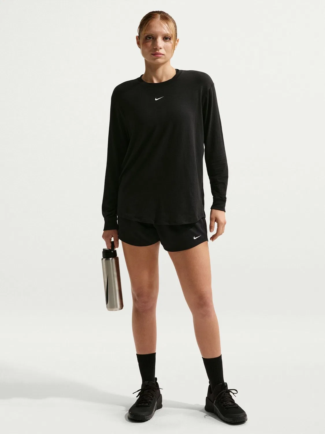 Футболка с длинным рукавом One Relaxed Dri-FIT Nike, черно-белая
