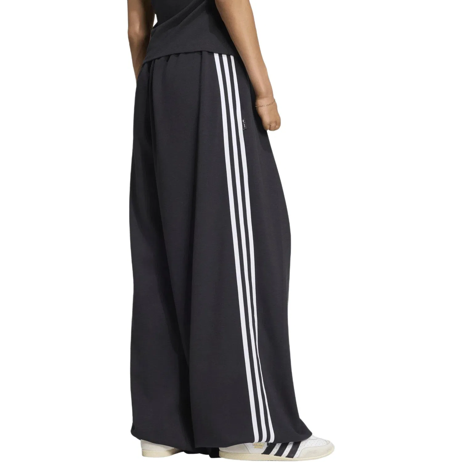 Женские спортивные брюки с широкими штанинами Adidas Originals x Jennie, Black — фото 3