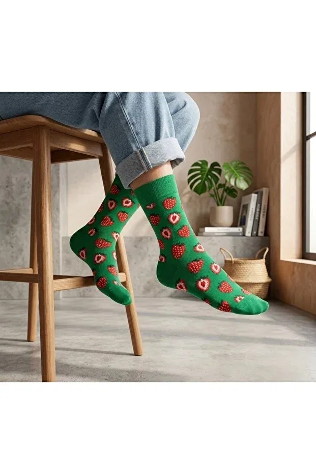 Детские носки с рисунком Strawberry patterned colorful unisex socks Çorap Kurdu, Green - Red