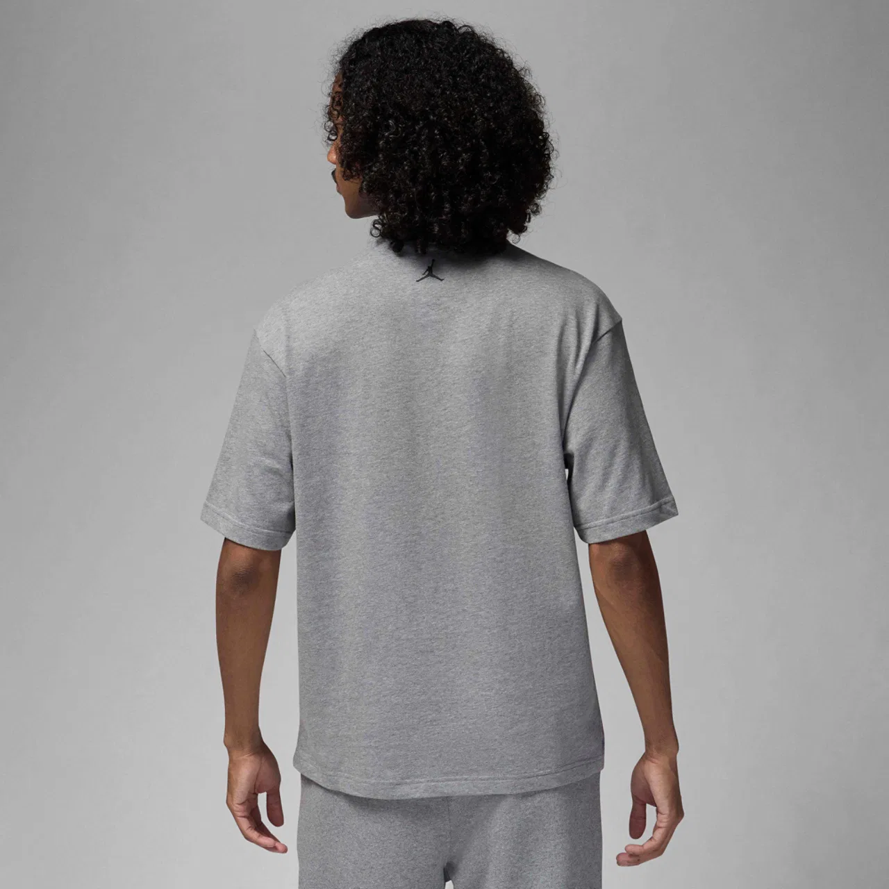 Футболка мужская MJ 23 Jordan, цвет Carbon Heather/Black — фото 2