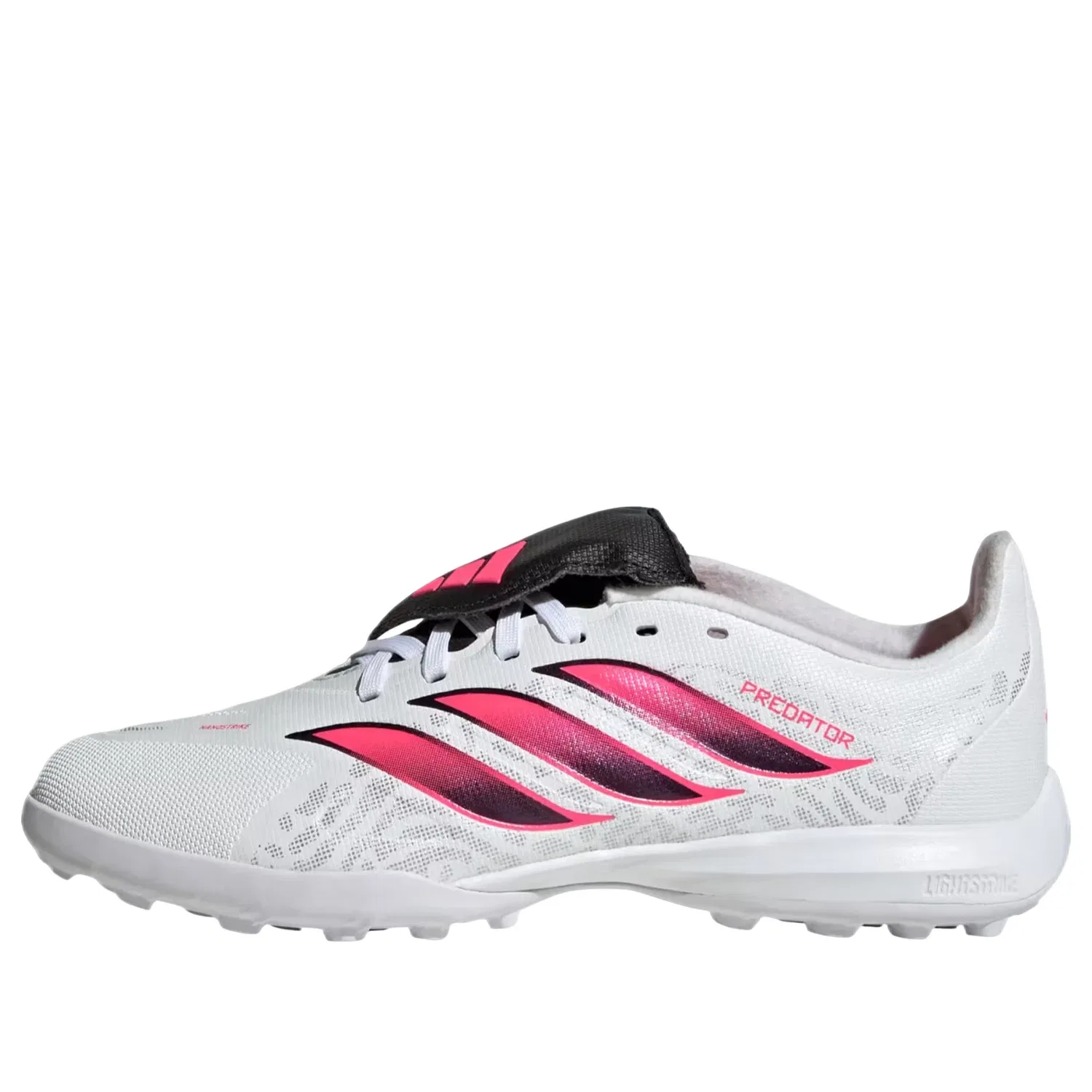 Детские бутсы для футбола с закрытой шнуровкой Predator League TF Chaos Vs Control World Cup Pack Adidas, белый