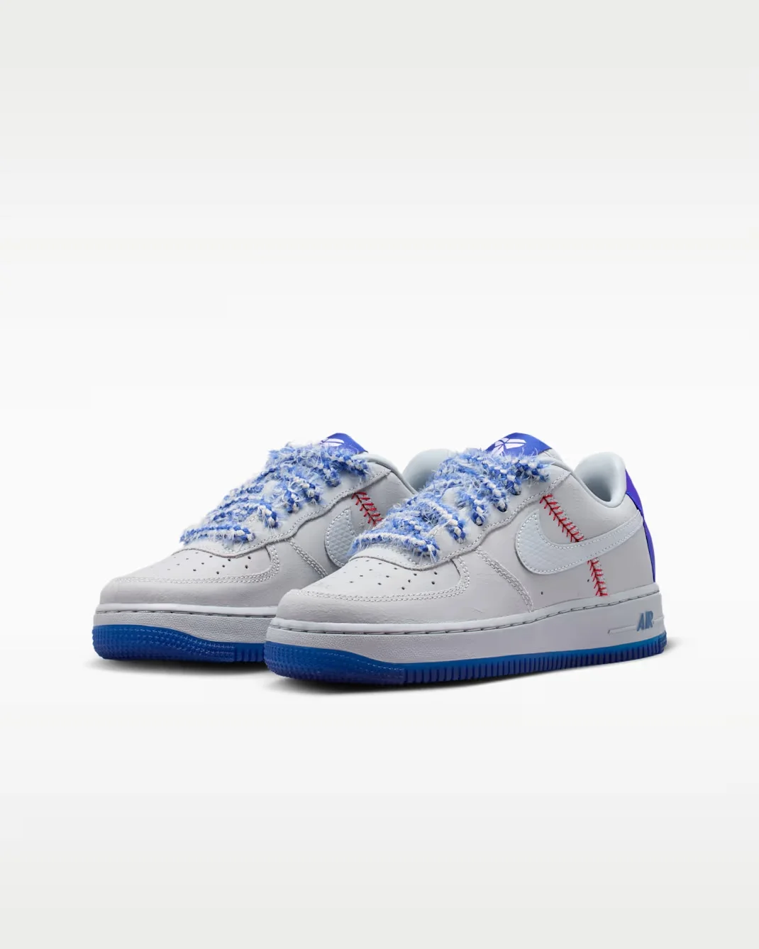 Кроссовки подростковые Nike Kobe Air Force 1 Low, белый/синий — фото 4