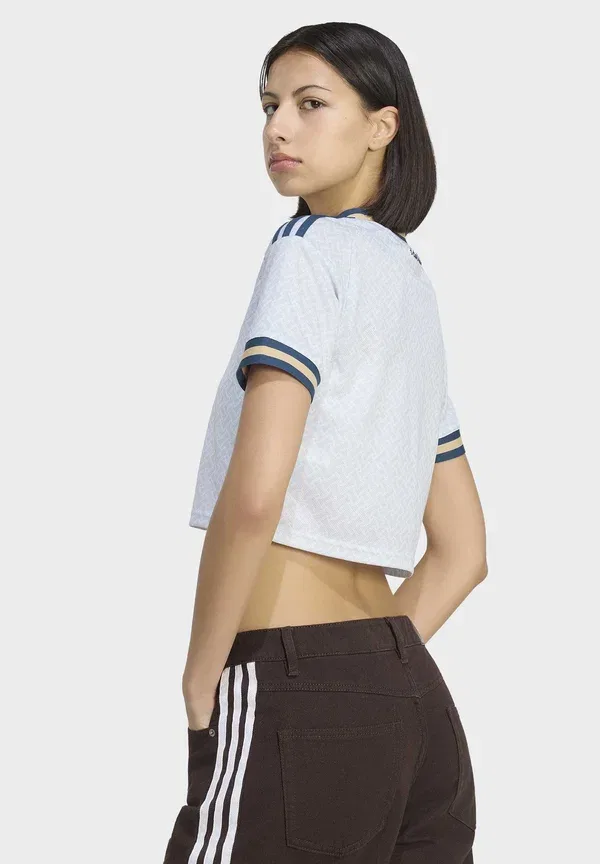 Футболка сборной Италии Adidas Performance, модель 26 away cropped national team wear, цвет аэроголубой — фото 3