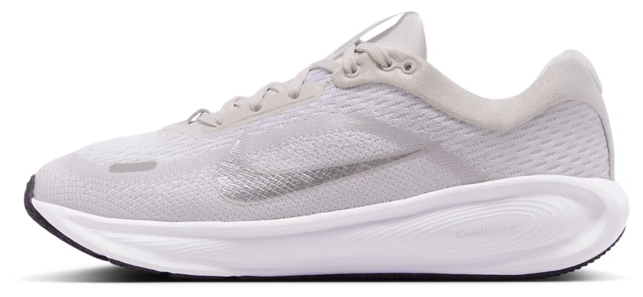 Кроссовки для мальчиков Stellar Ride Nike, цвет White/Vast Grey/Metallic Silver — фото 2