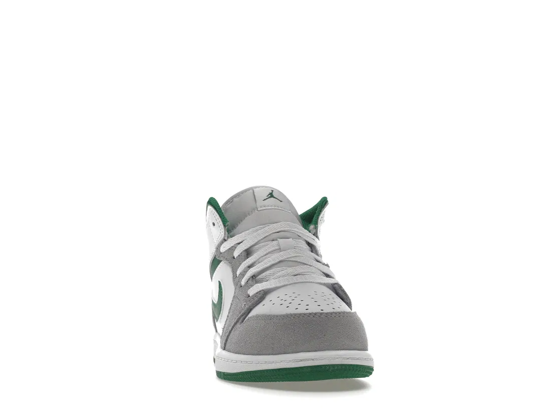 Детские кроссовки с принтом Jordan 1 Mid SE Jordan, White/Pine Green-Light Smoke Grey — фото 2