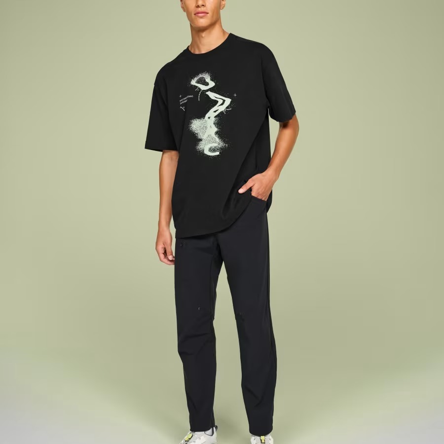 

Футболка On Graphic Club T, черный