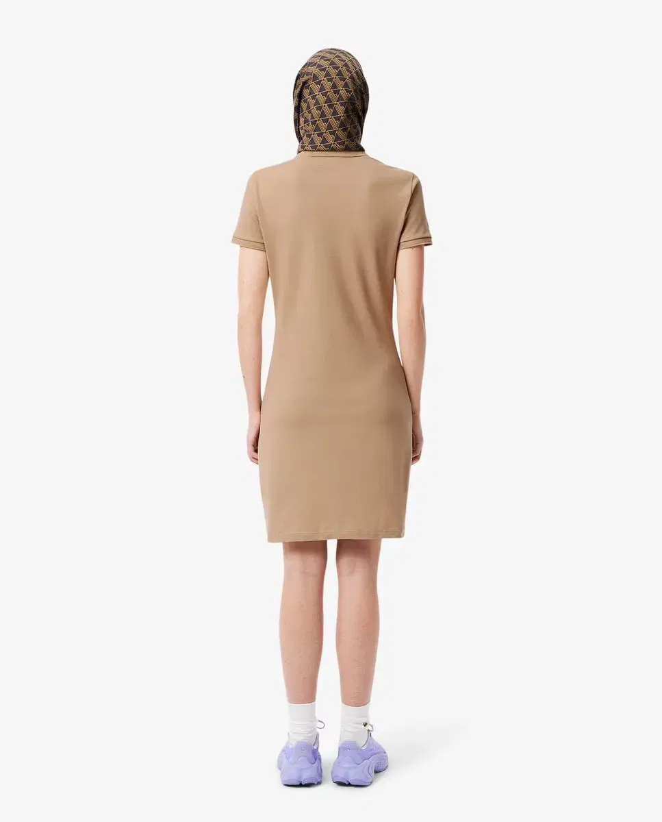 Платье Lacoste Beige из пике с коротким рукавом — фото 2