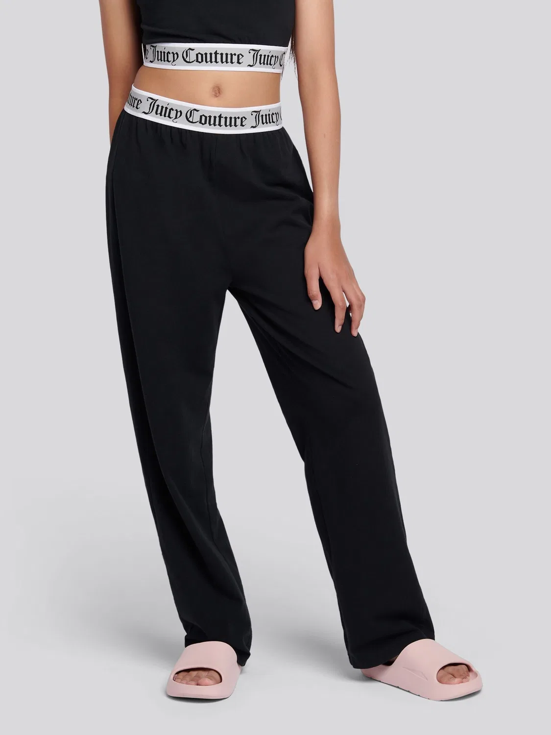 Пижамный комплект: топ-кроп и широкие брюки Juicy Couture, черный — фото 4