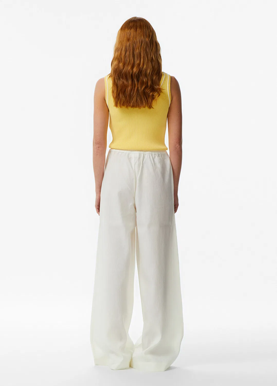 Брюки женские Lacoste Relaxed Fit, кремовые — фото 3