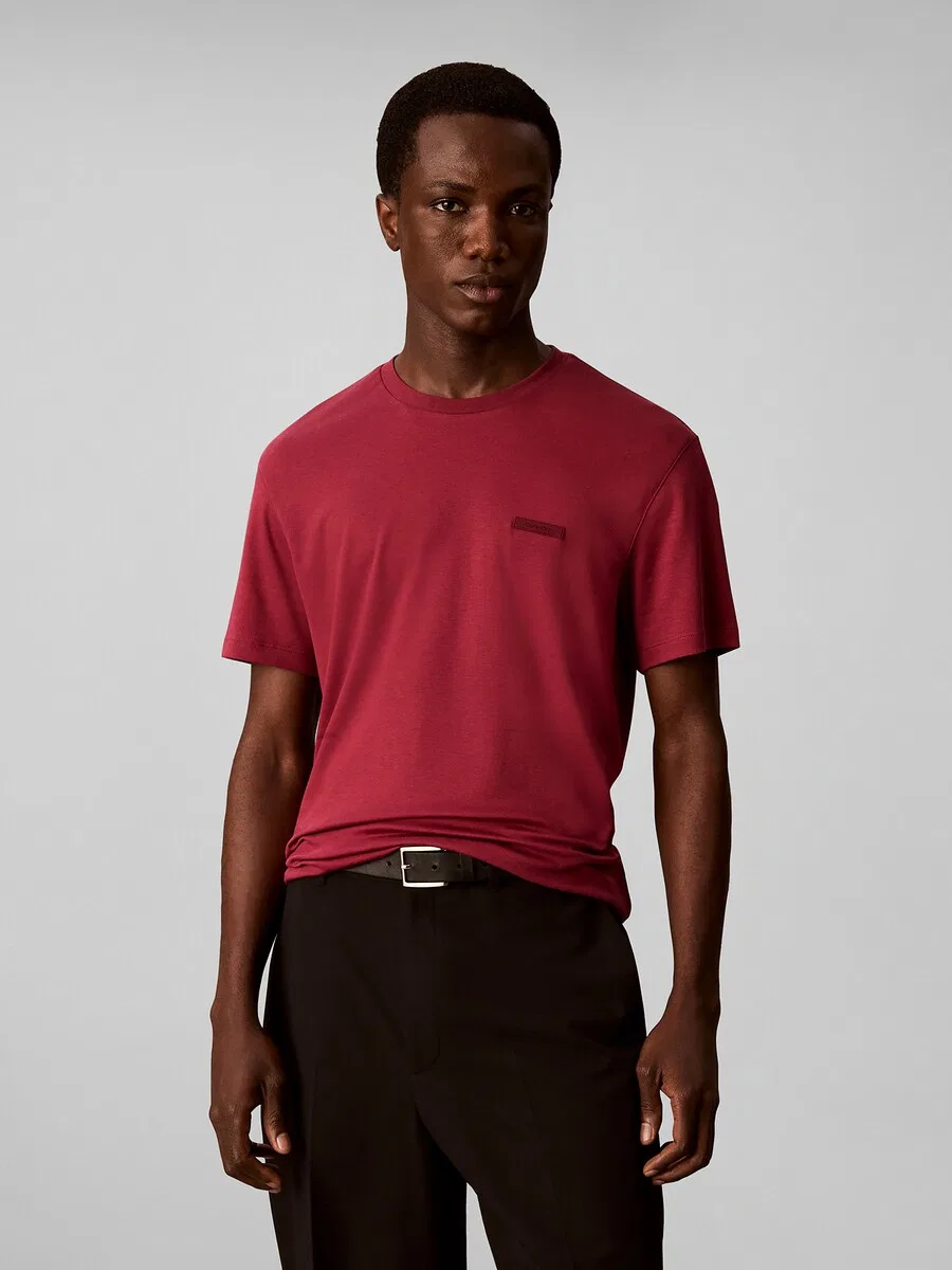 Футболка Calvin Klein красного цвета — фото 2