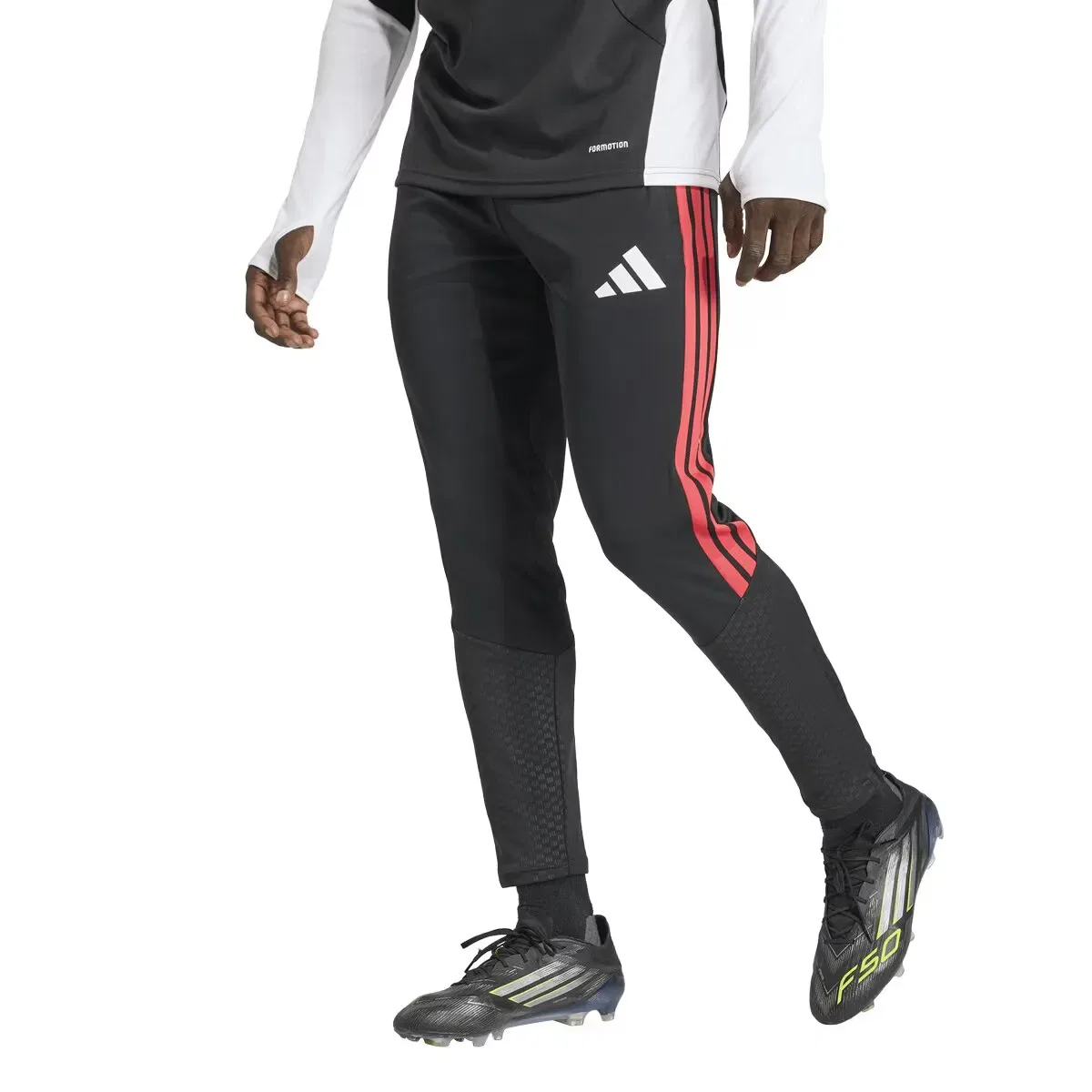 Мужские спортивные штаны с зауженным кроем Tiro 26 Competition adidas, Negro / Rojo