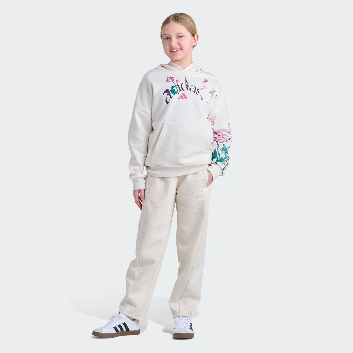 Детские брюки с бочкообразными штанинами Adidas Sportswear, белый меланж — фото 2