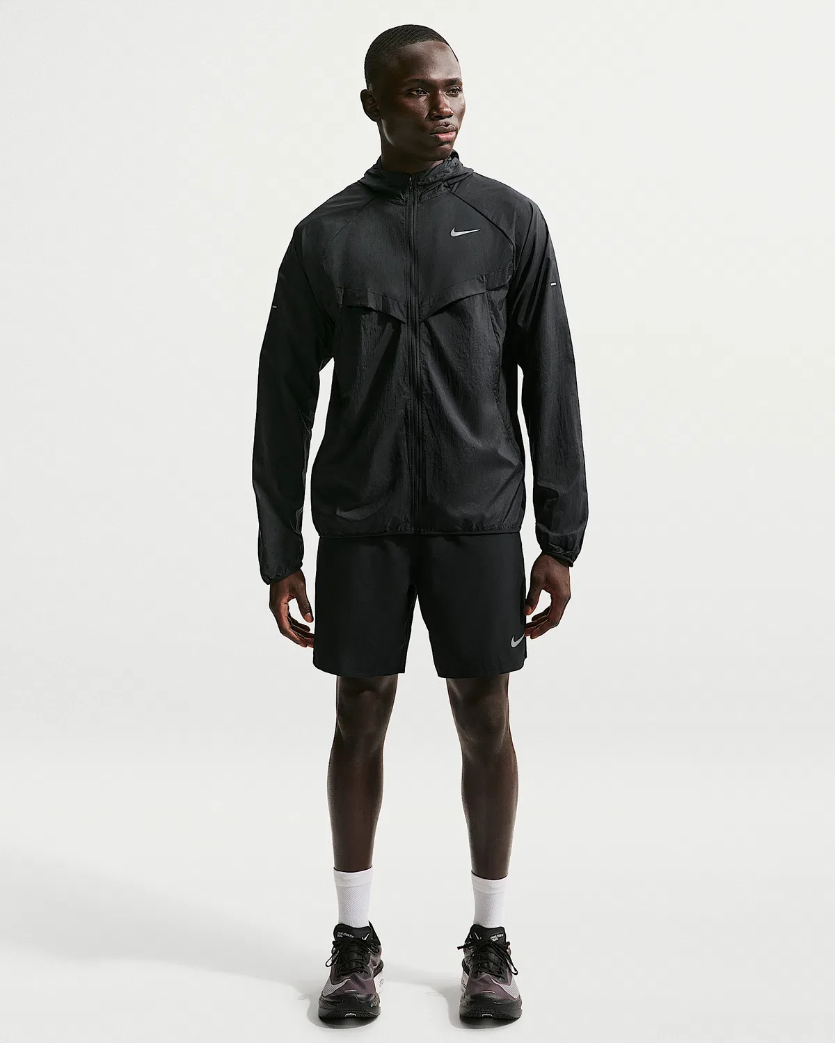 Мужская ветровка Nike Stride Repel UV для бега, Black/Black — фото 4