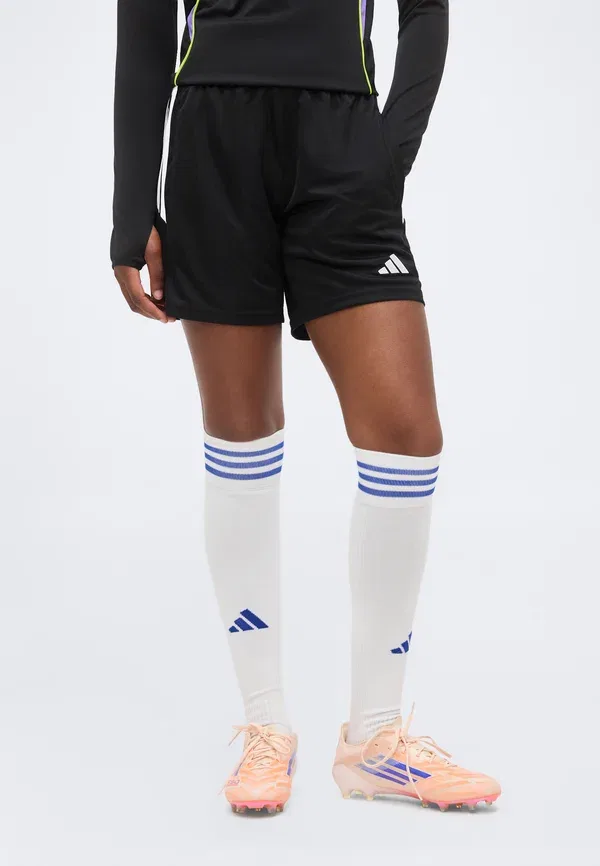 Шорты Tiro 26 Essentials - спортивные шорты Adidas Performance, белый