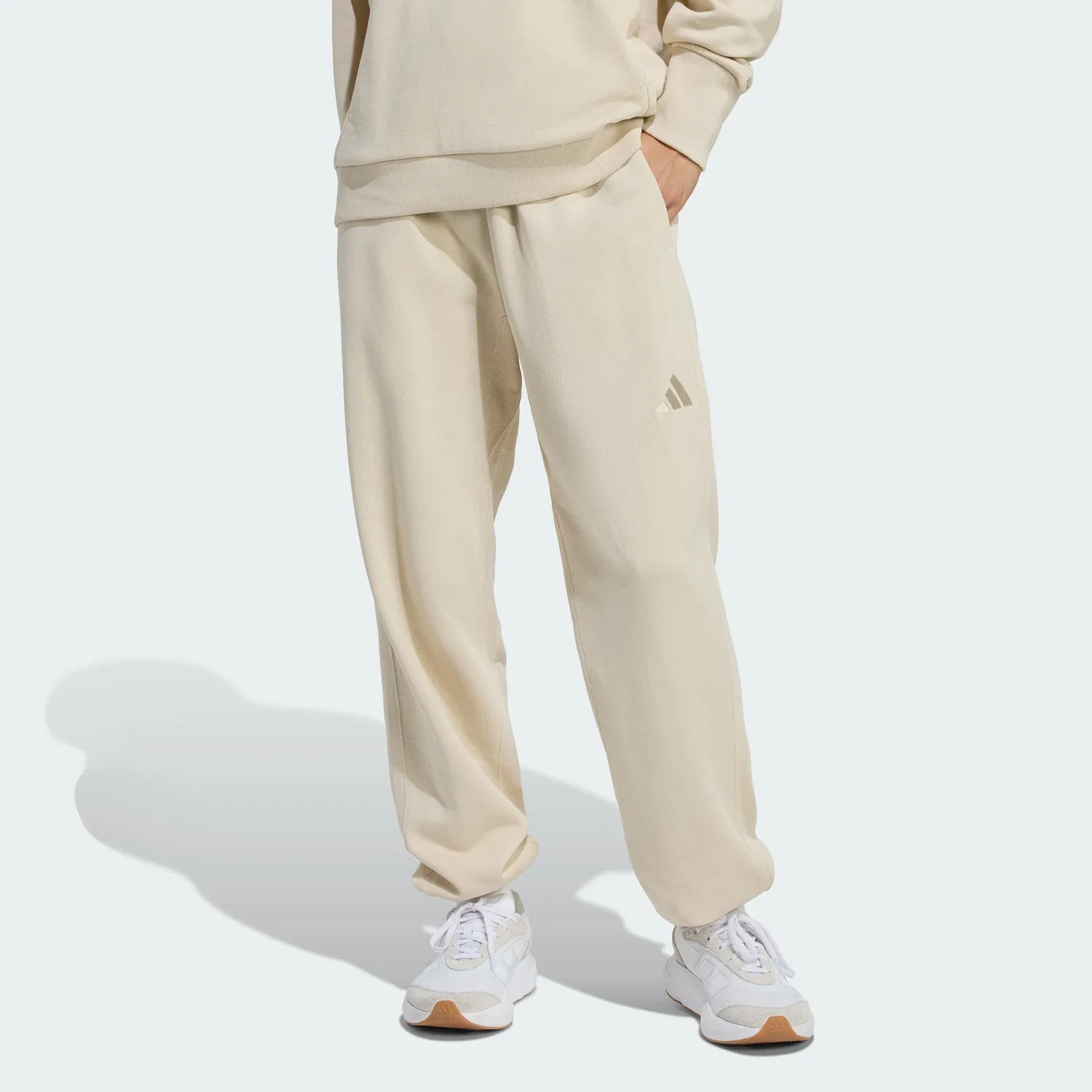 Женские брюки свободного кроя из хлопкового футера ALL SZN adidas, Crystal Linen