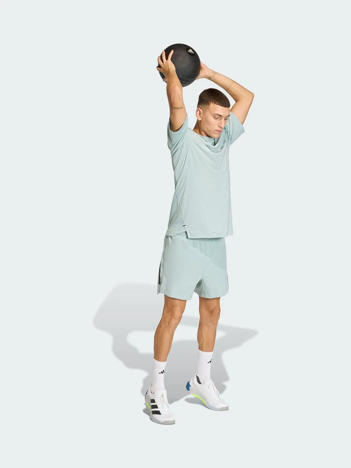 Шорты D4T PrimeLift 3 Stripes adidas, зеленые