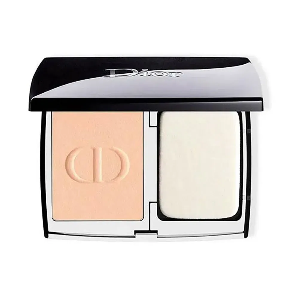 Тональная основа Dior Skin Forever 3N Dior, бежевый