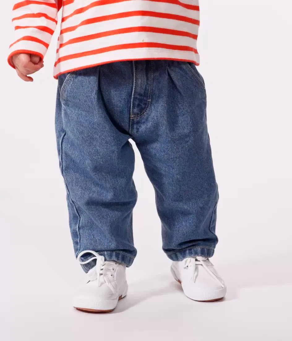 Детские джинсы прямого кроя с контрастной отделкой PETIT BATEAU, Light Blue — фото 2