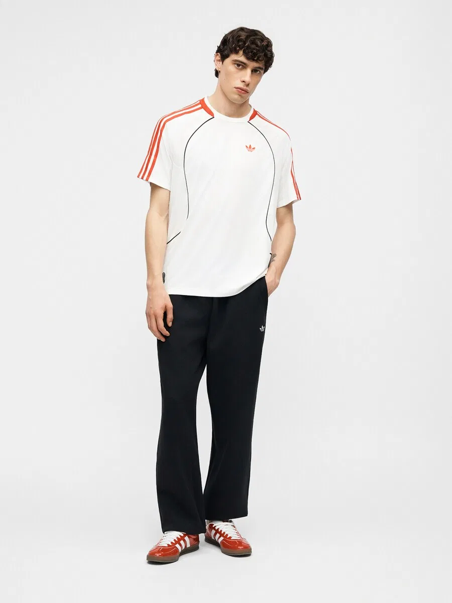 Зауженные брюки ADIDAS ORIGINALS 'ESS' черного цвета — фото 4