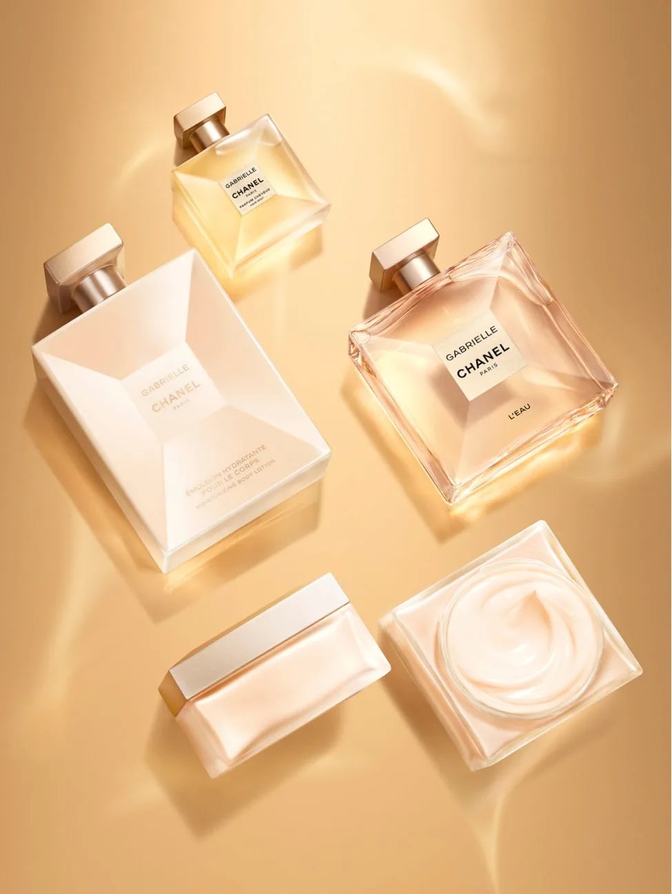 Увлажняющая эмульсия для тела Chanel Gabrielle Chanel, 200 мл — фото 4