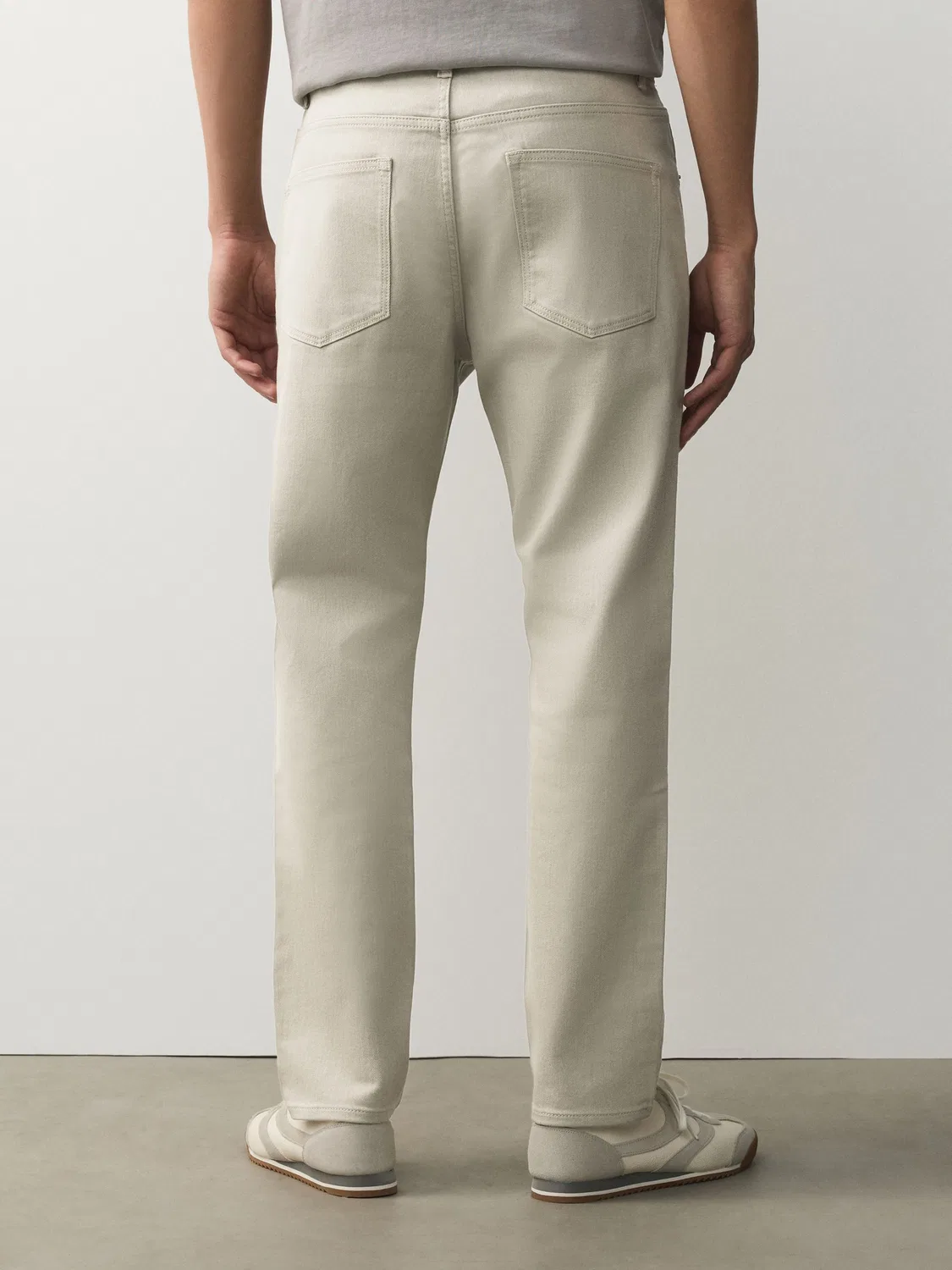 Джинсы классические Slim Fit Next, Chalk White — фото 4