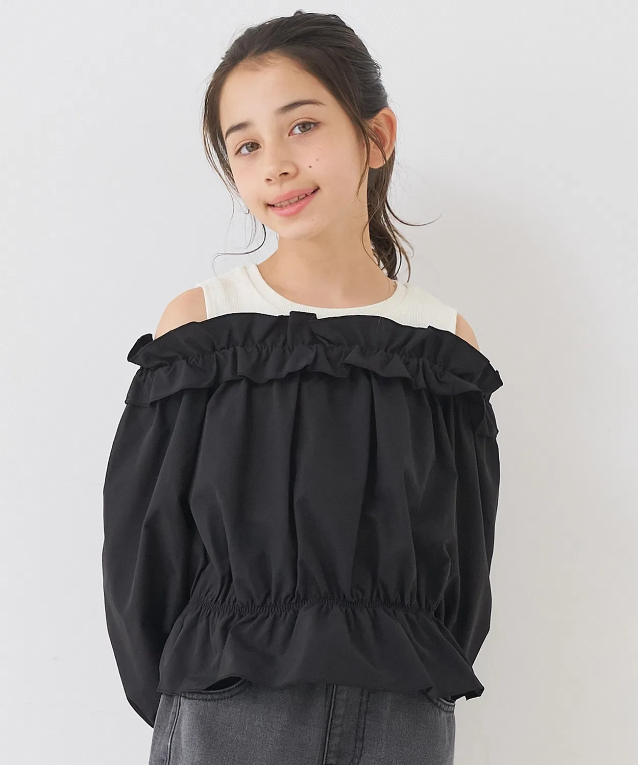 Coca(coca) Детская блуза с открытыми плечами, с длинным рукавом Layered Shoulder, coca, Black