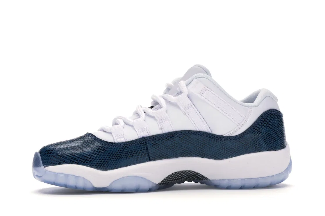 Детские кроссовки с низким верхом Jordan 11 Retro Low, White/Black-Navy — фото 3