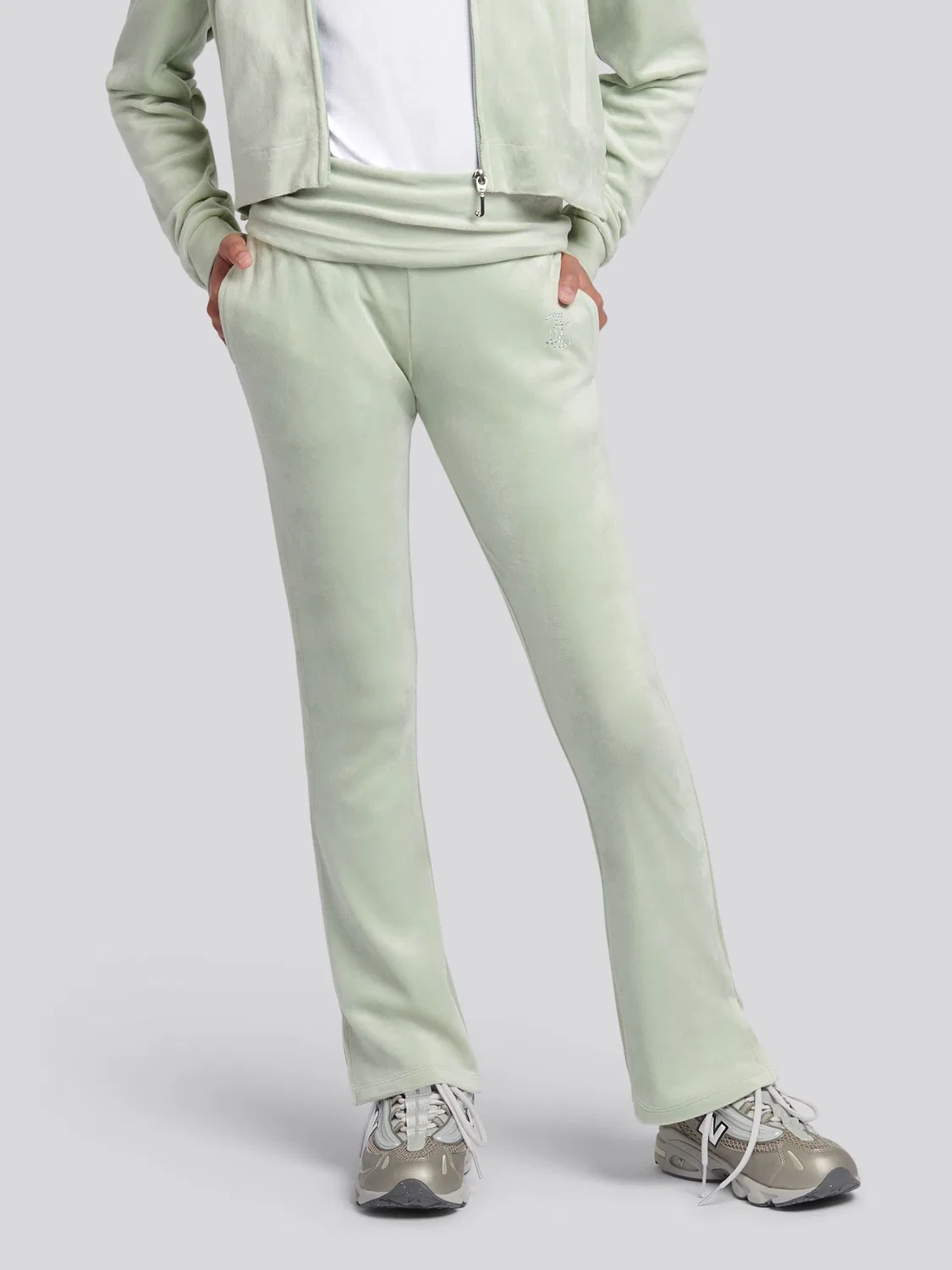 Джоггеры, на поясе Juicy Couture, зеленые