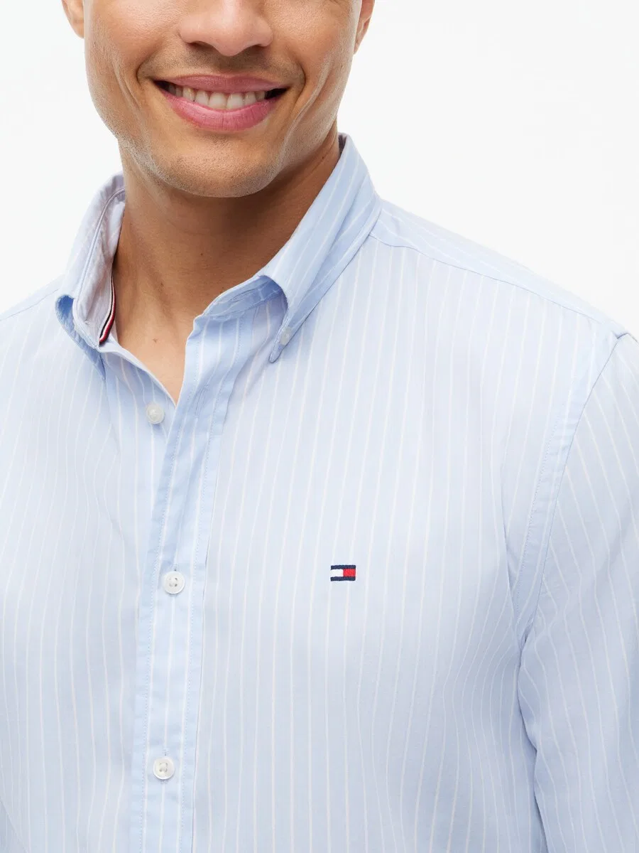 Рубашка на пуговицах TOMMY HILFIGER Regular fit Button Up Shirt 'Flex' светло-голубого цвета — фото 3