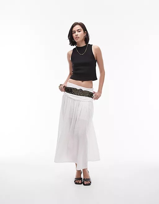 

Топ Topshop Short Fit With Sleeveless Cut, черный