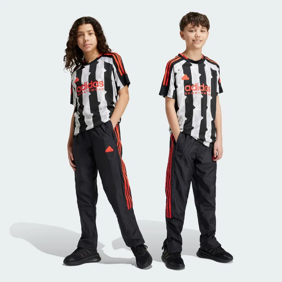 Детские спортивные штаны Tiro Woven Kids adidas, Черный