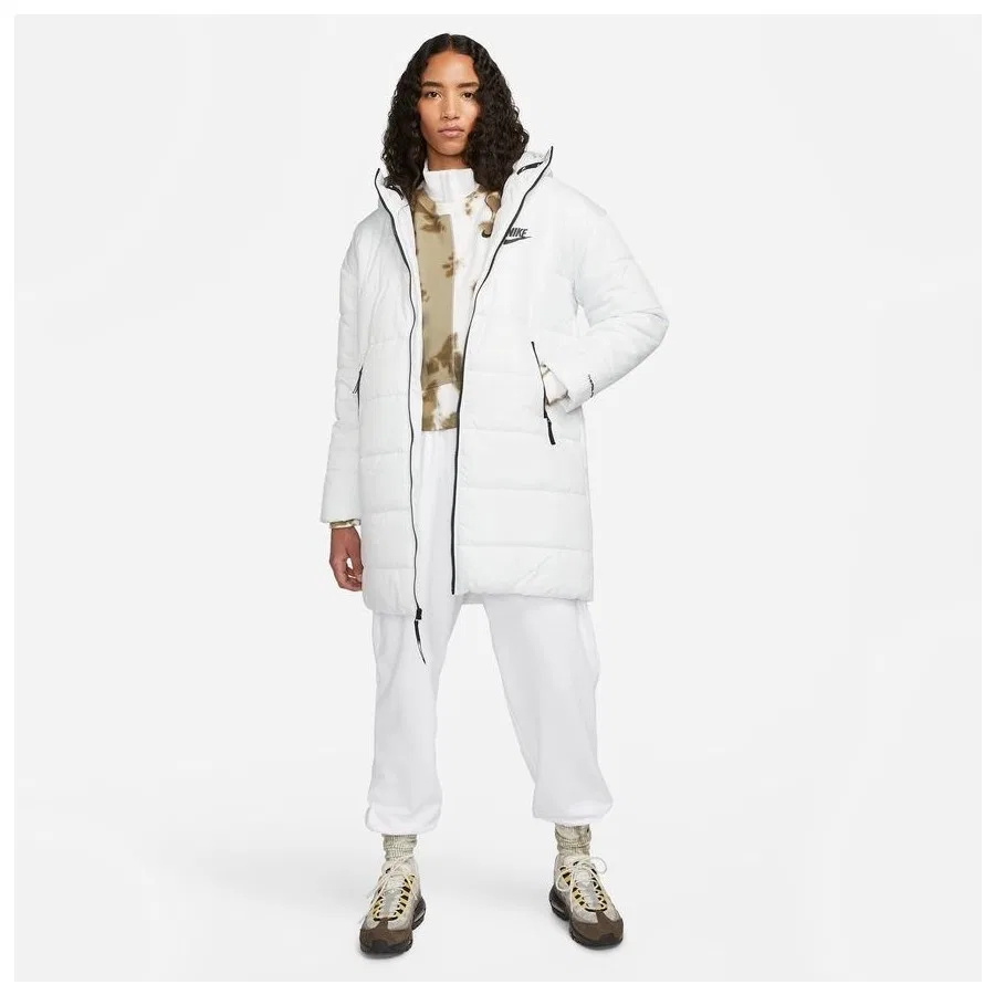Женский длинный парка-пуховик с капюшоном Nike Sportswear Therma-FIT Repel, Белый — фото 3