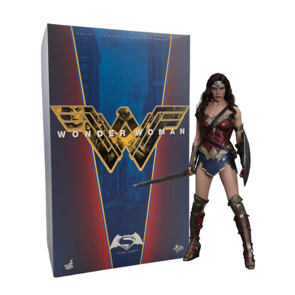 

Коллекционная фигурка Hot Toys Batman v Superman: Dawn of Justice, Wonder Woman MMS359, 29 см