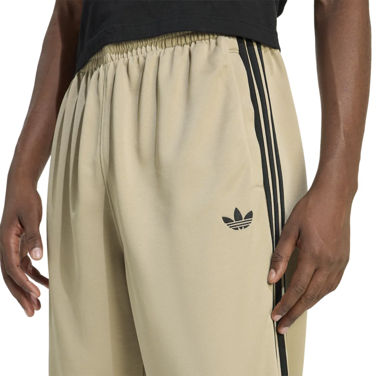 Брюки мужские Super Star Loose Track Pants Adidas, цвет Tan/Black — фото 3