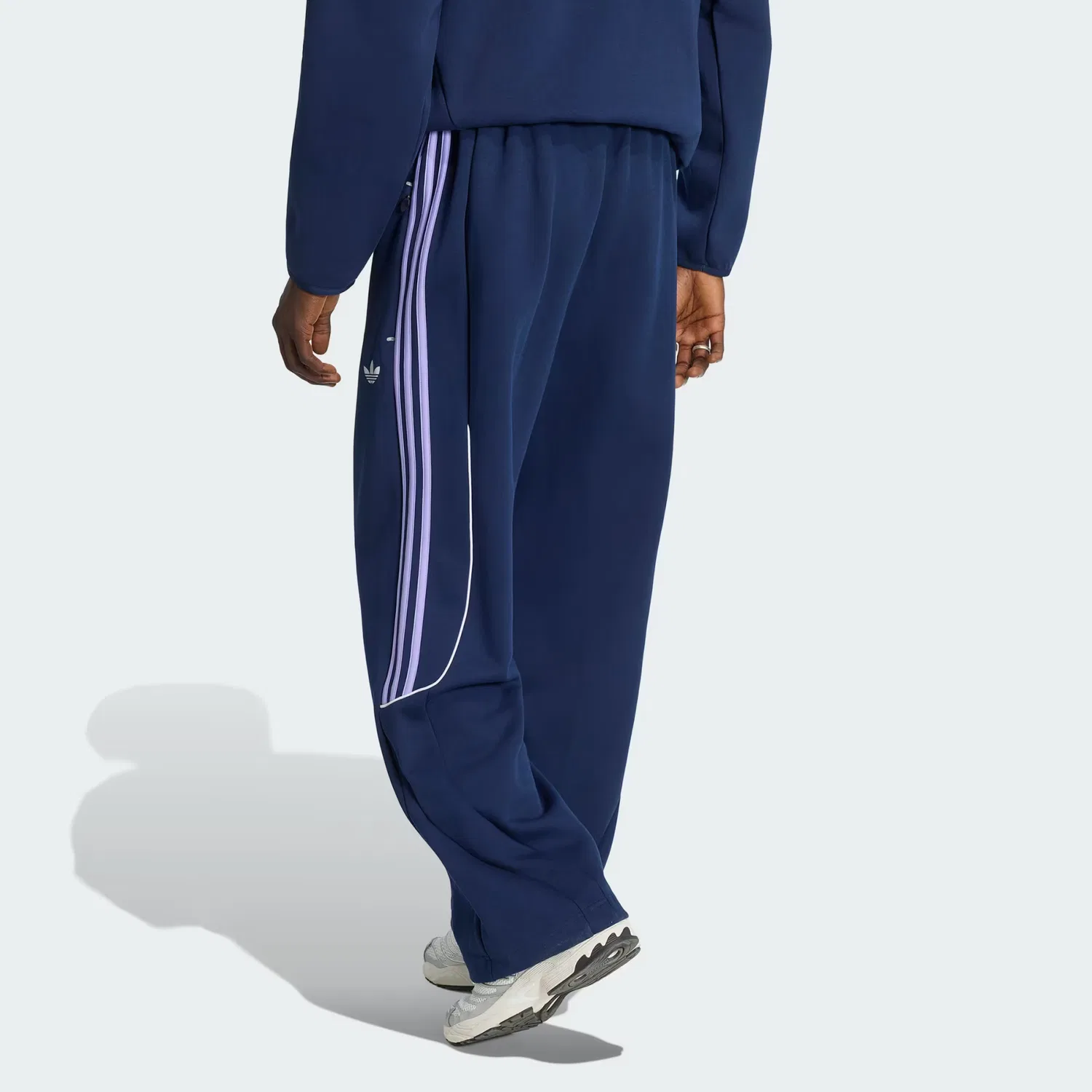 Мужские брюки свободного кроя Spacer Teamgeist 26 Cutline Open Hem Adidas Originals, темно-синий индиго — фото 2