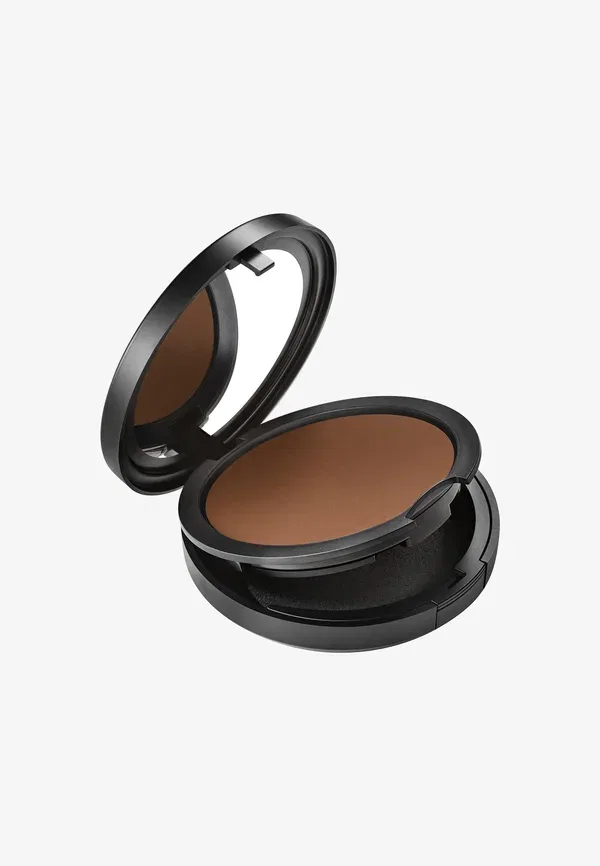Пудра компактная Studio Fix Powder Plus Foundation Mac, NC63 12 г, цвет nc63 — фото 2
