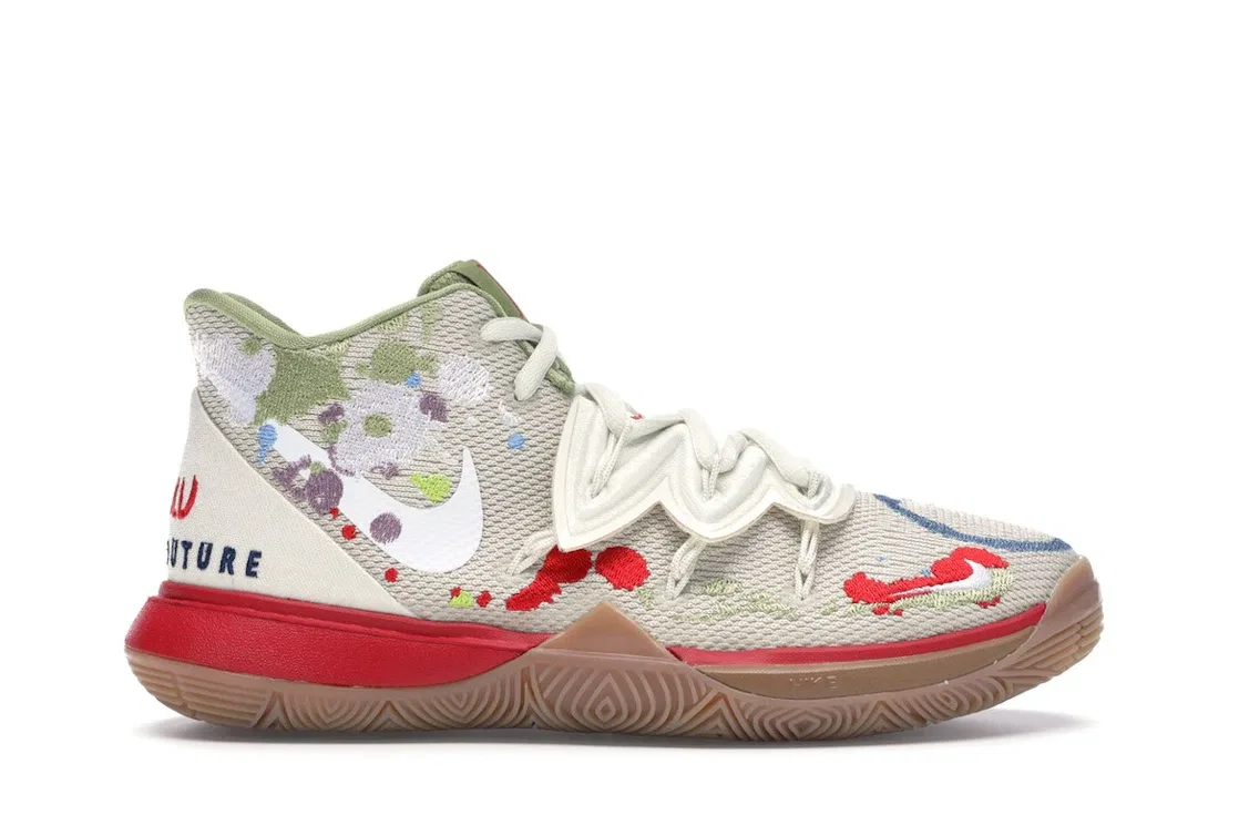 Детские кроссовки для мальчиков с принтом Nike Kyrie 5 Bandulu (GS), Light Bone/Green-Red
