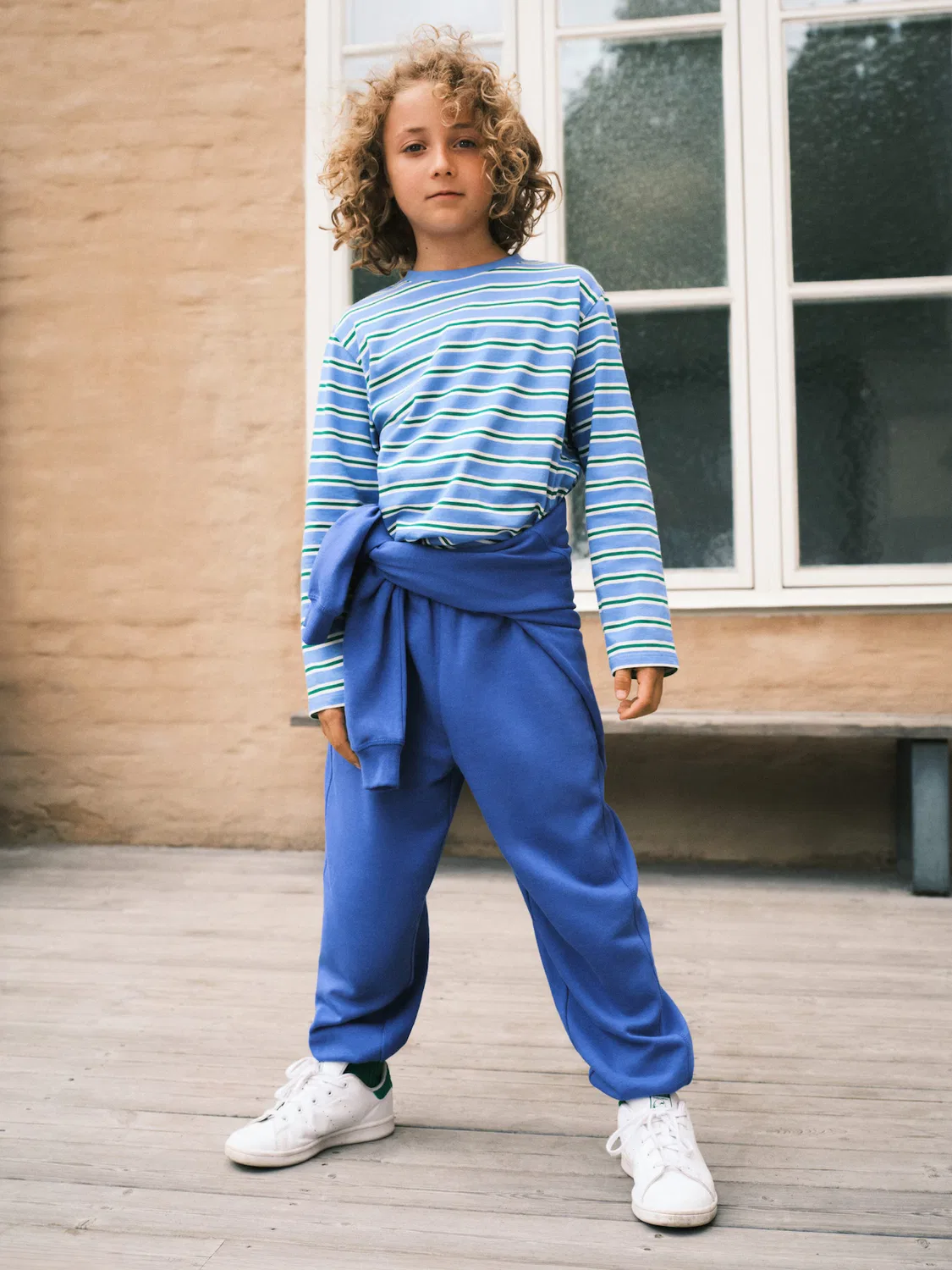 Хлопковая толстовка Arket, Knallblau