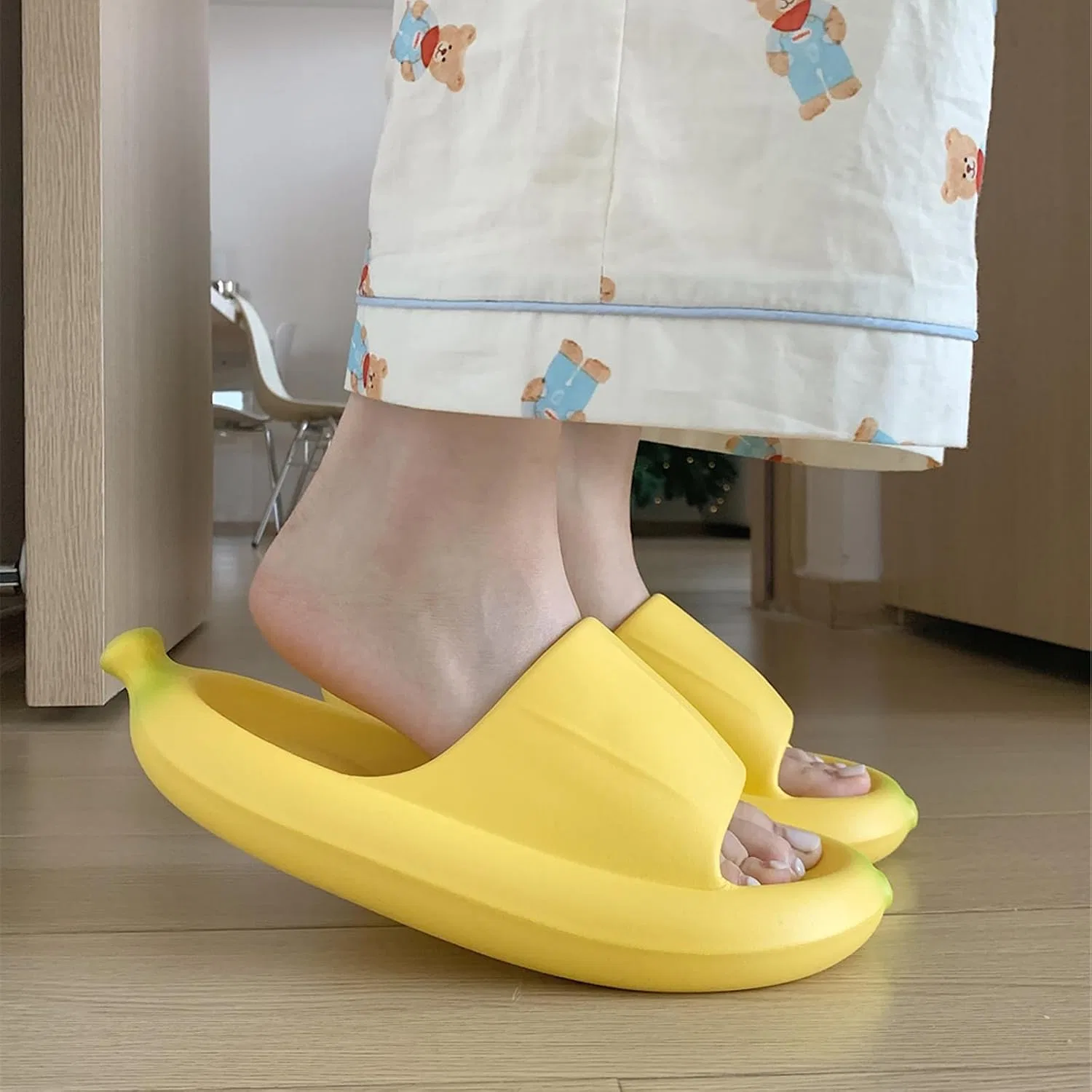 Шлепанцы с бананом, Sandals, Banana Slides HORMAUWORD — фото 4