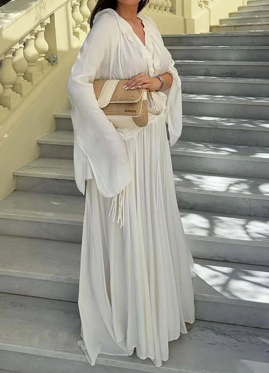 Женское свободное макси-платье с V-образным вырезом, White — фото 4