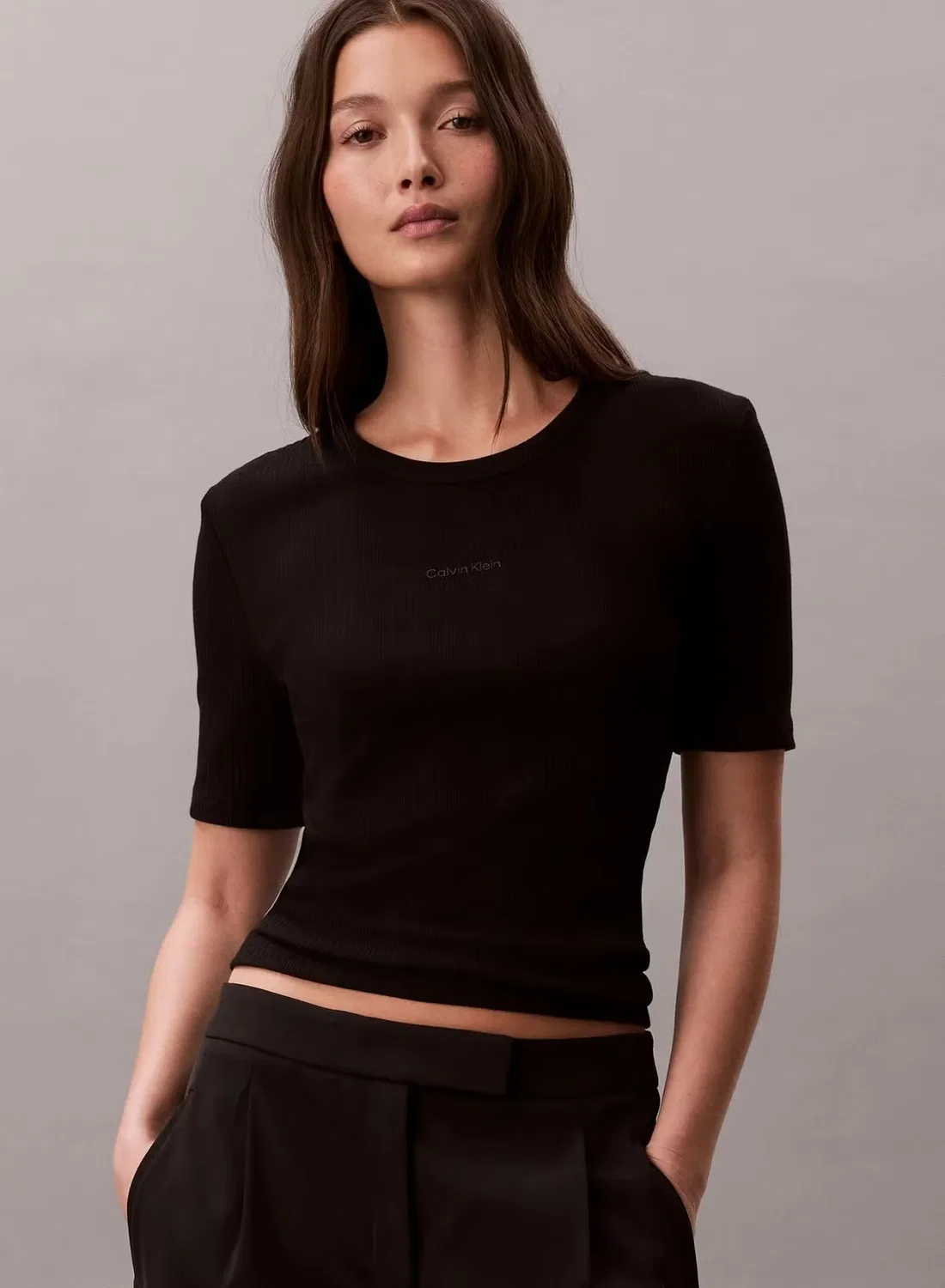 Футболка с коротким рукавом и рубчиком Calvin Klein, черный
