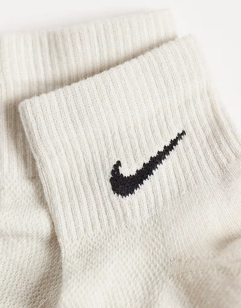 Носки низкие Everyday 3 шт Nike, нейтральный мультиколор — фото 2