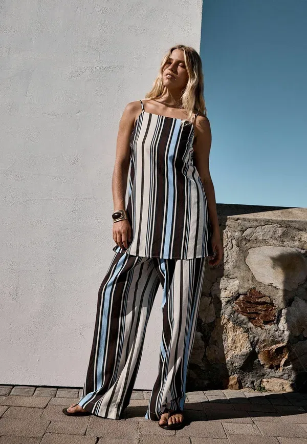 Топ с открытой спиной Regular fit - longline cami top Next, Chocolate Brown Blue Stripe, синий/коричневый/шоколадный