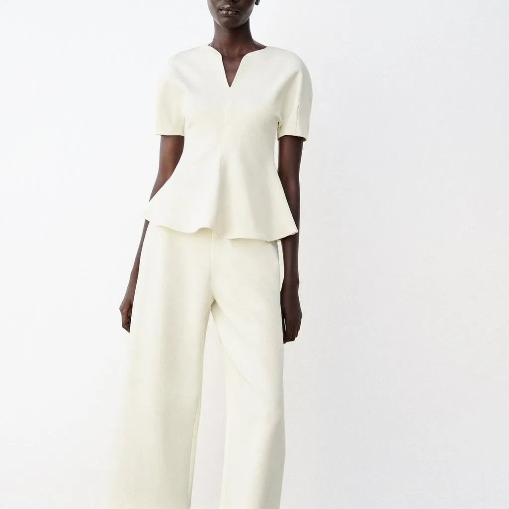 Женская футболка с V-образным вырезом ZARA, Medium Nude — фото 4