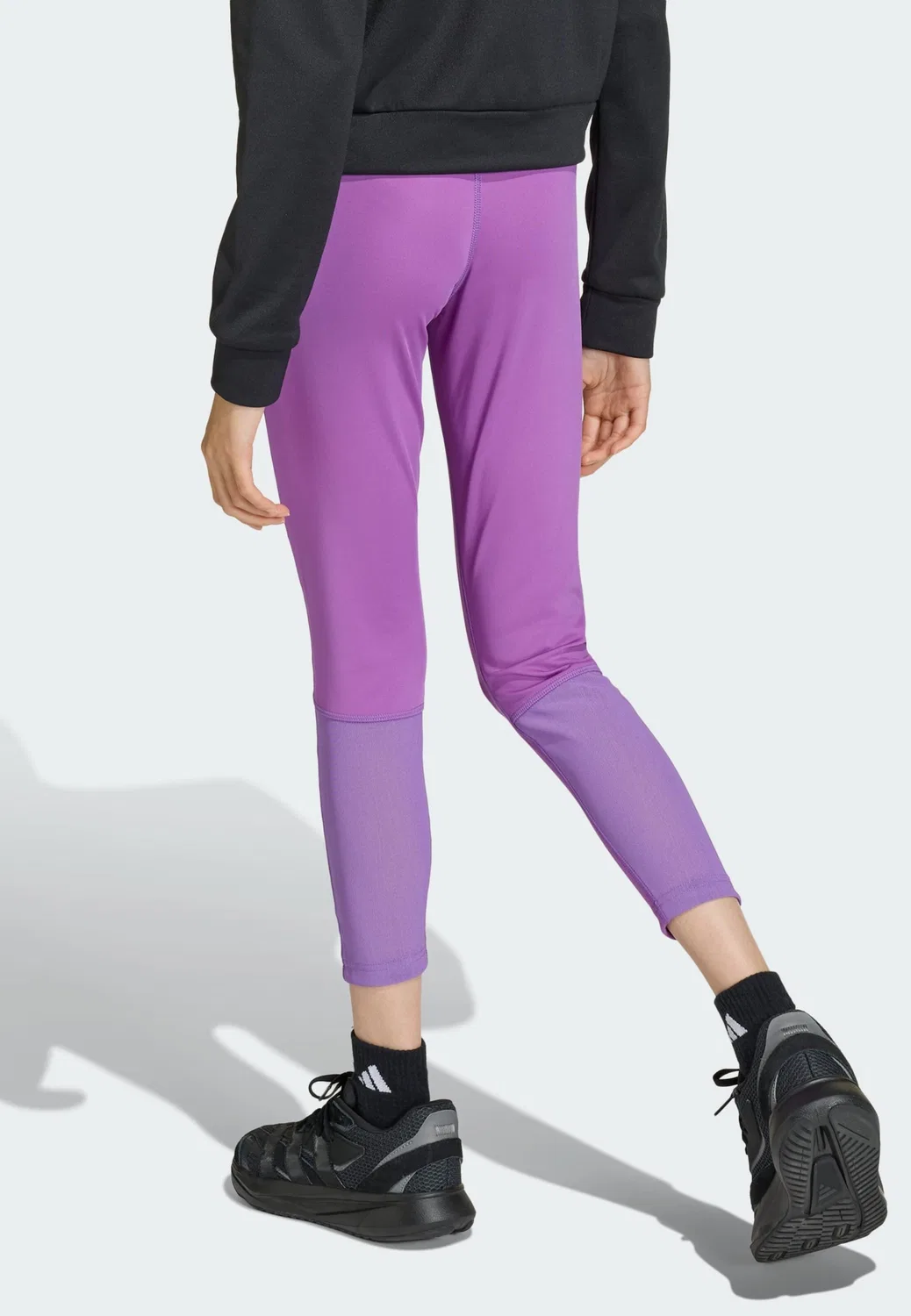 Узкие леггинсы Adidas Sportswear фиолетового цвета — фото 3