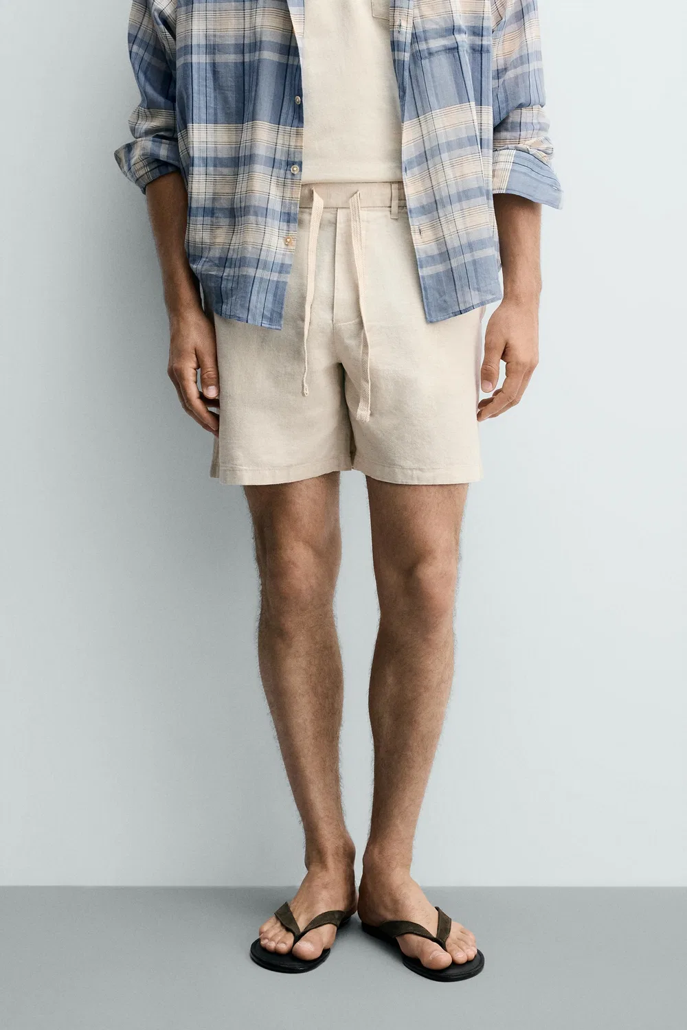 Хлопковые/льняные шорты-бермуды свободного кроя ZARA, Light Beige — фото 2