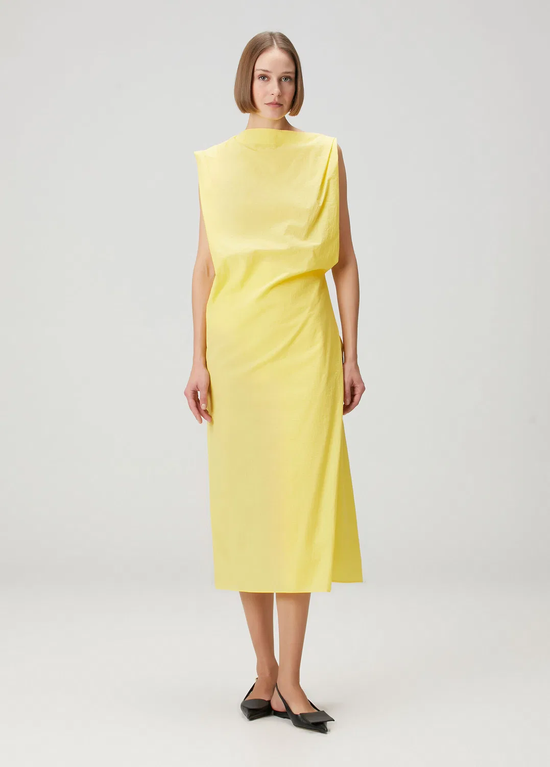 Платье асимметричное миди Jacquemus, желтый
